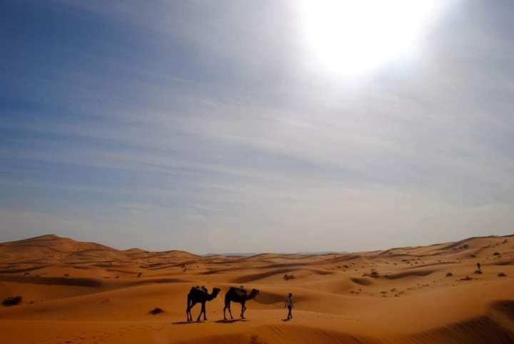 Erg Chebbi Starlight Camp Hotel Merzouga Luaran gambar